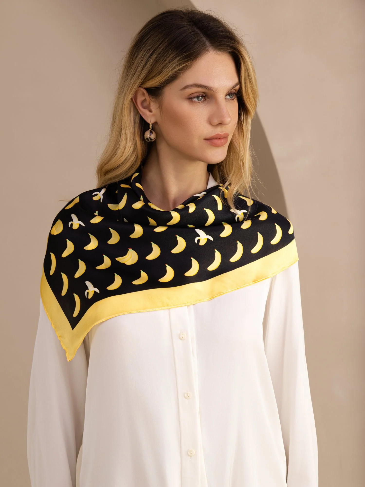 100% Mulberry Silk Banana Pattern Scarf - Size 90x90cm - Image 2