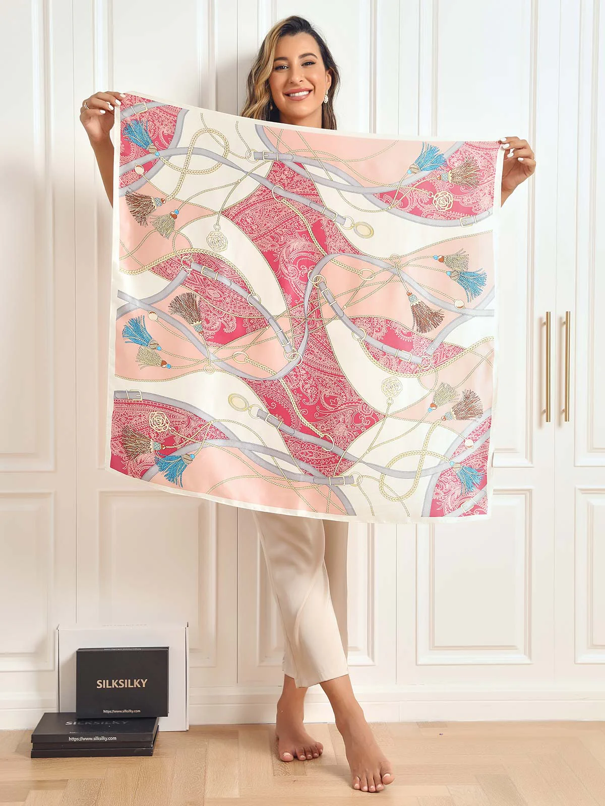100% Mulberry Silk Printed Square Shawl Scarf 88*88cm - Image 15