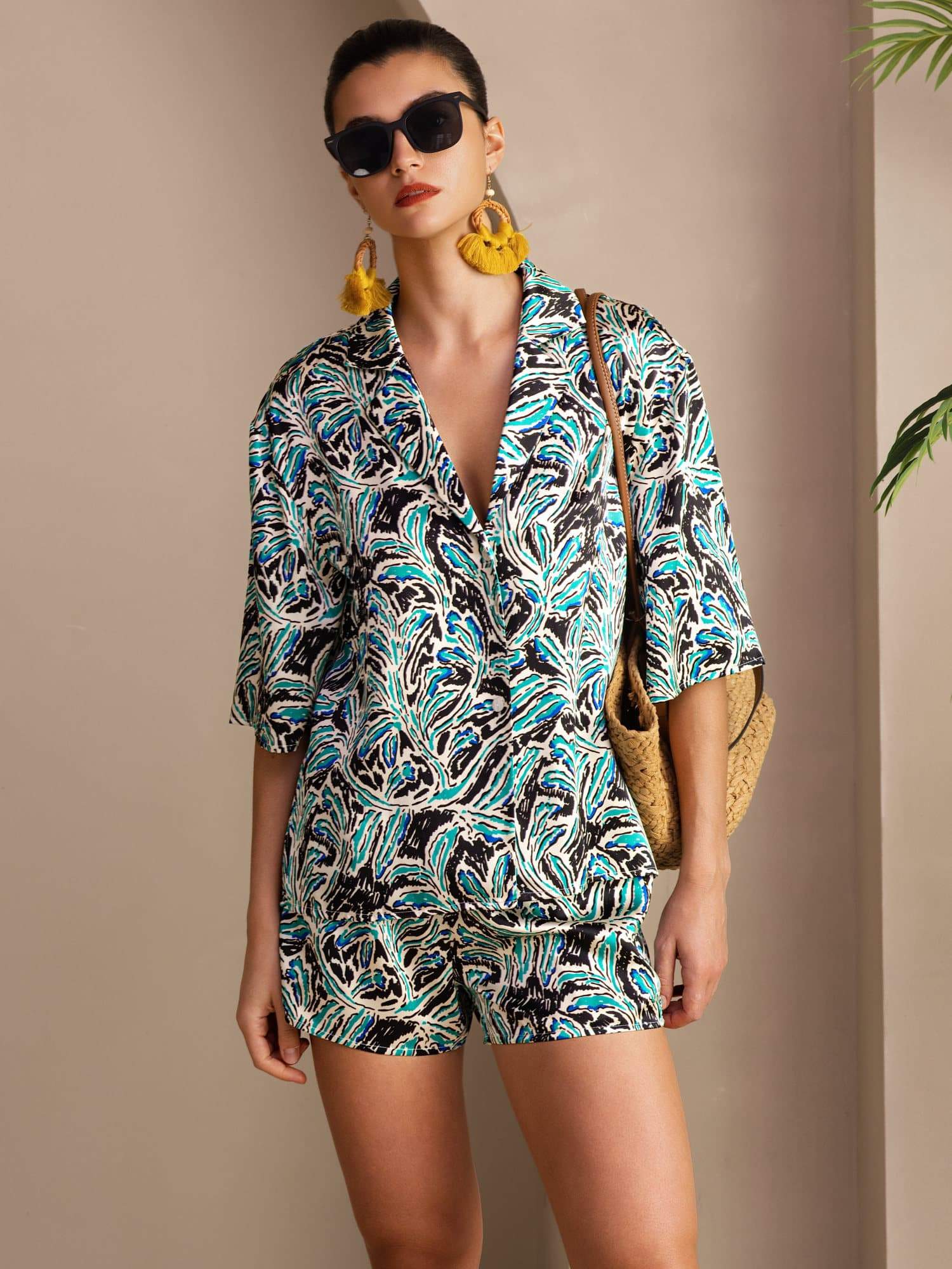 100% Mulberry Silk Women's Botanical Print Short Sleeve Button Up Pajamas Set