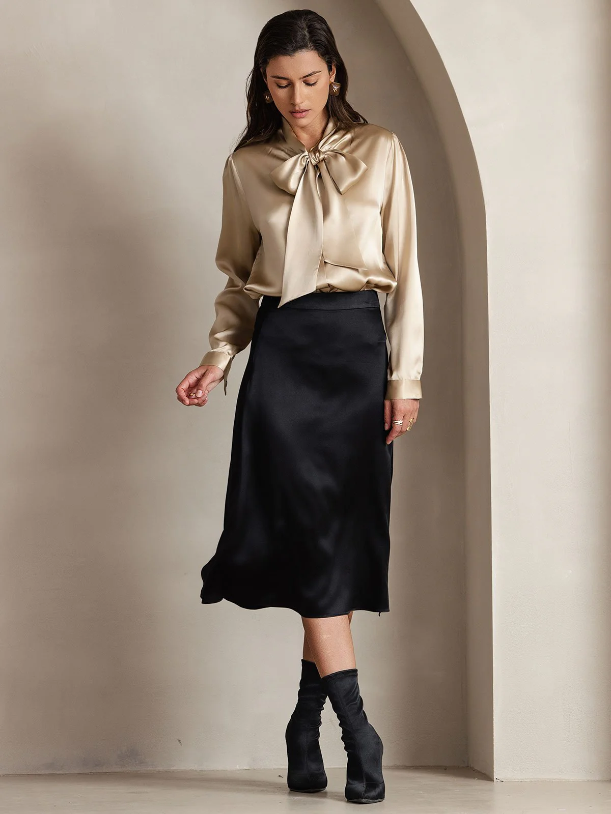 19Momme Silk Long Sleeve Tie Neck Blouse - Image 12