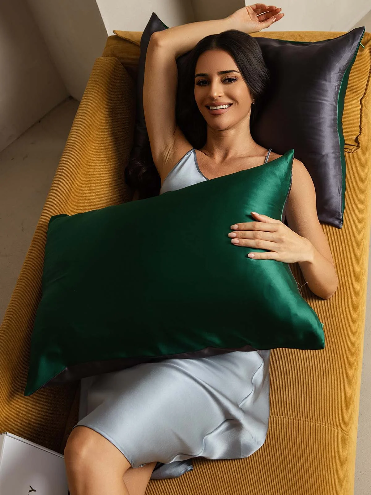 19Momme 100% Mulberry Silk Pillowcase - Hidden Zipper - Image 179