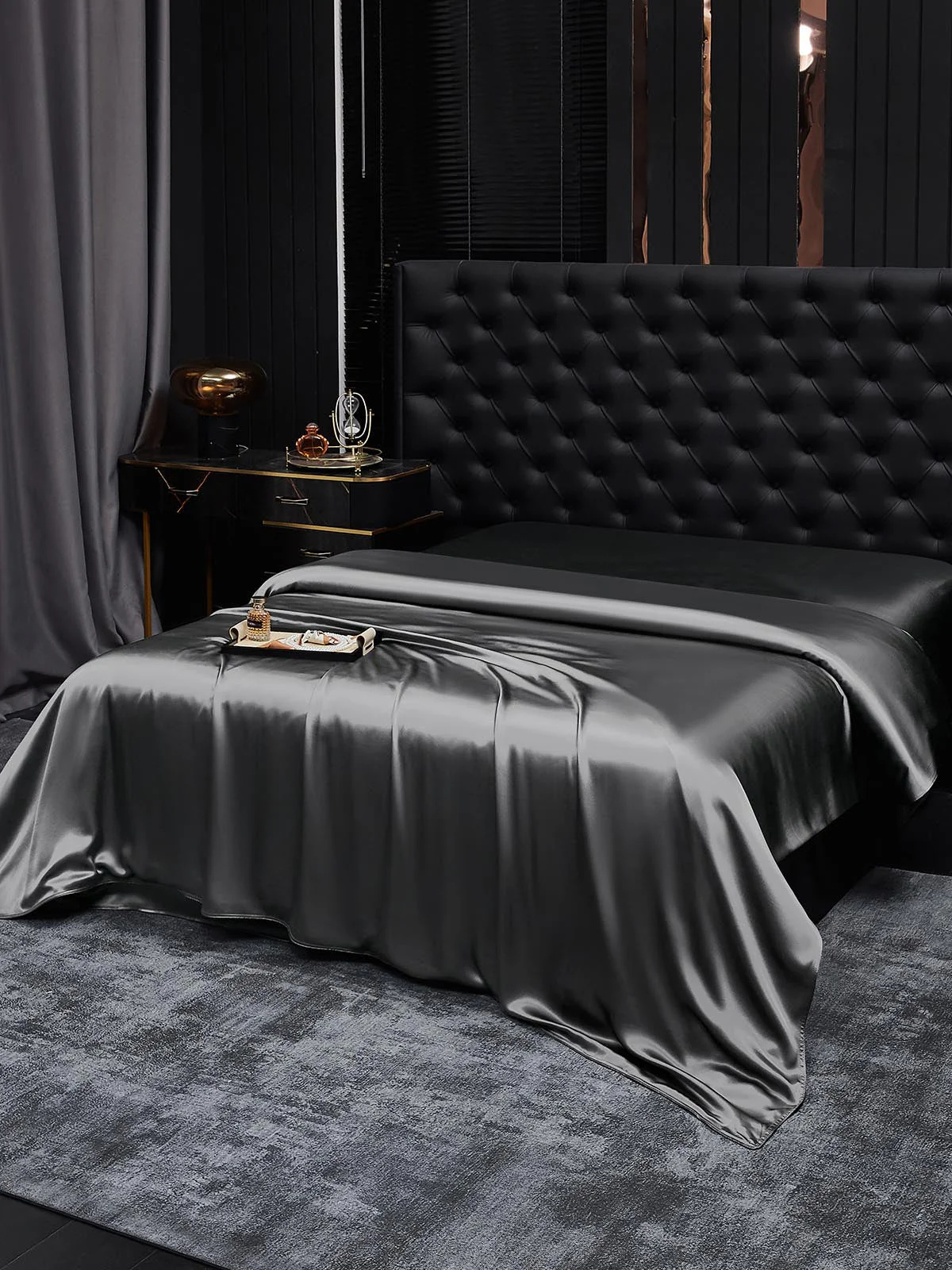 19Momme Mulberry Silk Seamless Duvet Cover - Image 16