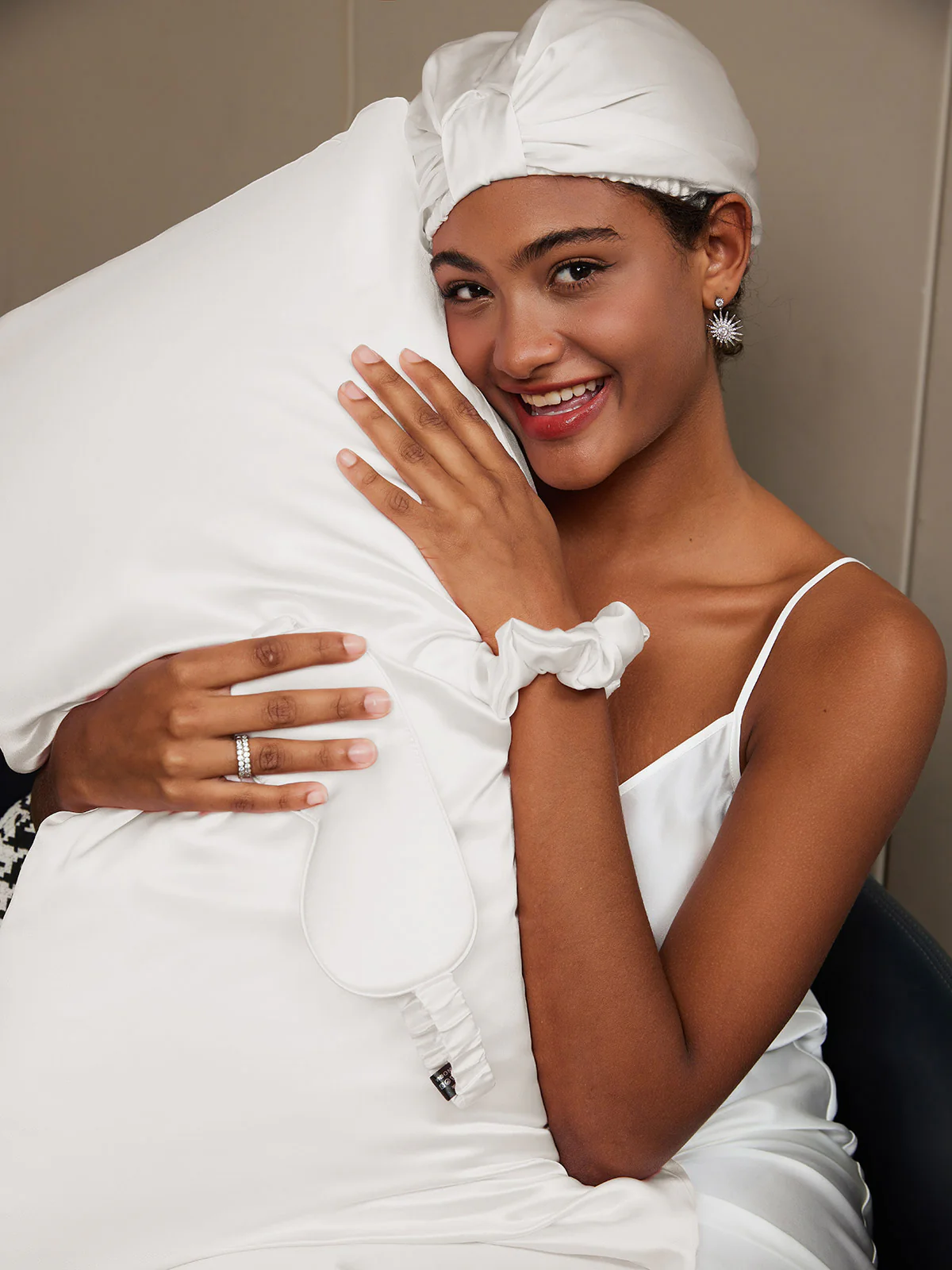 22Momme 100% Silk Skin-Friendly Beauty Sleep 4Pcs Set - Image 12