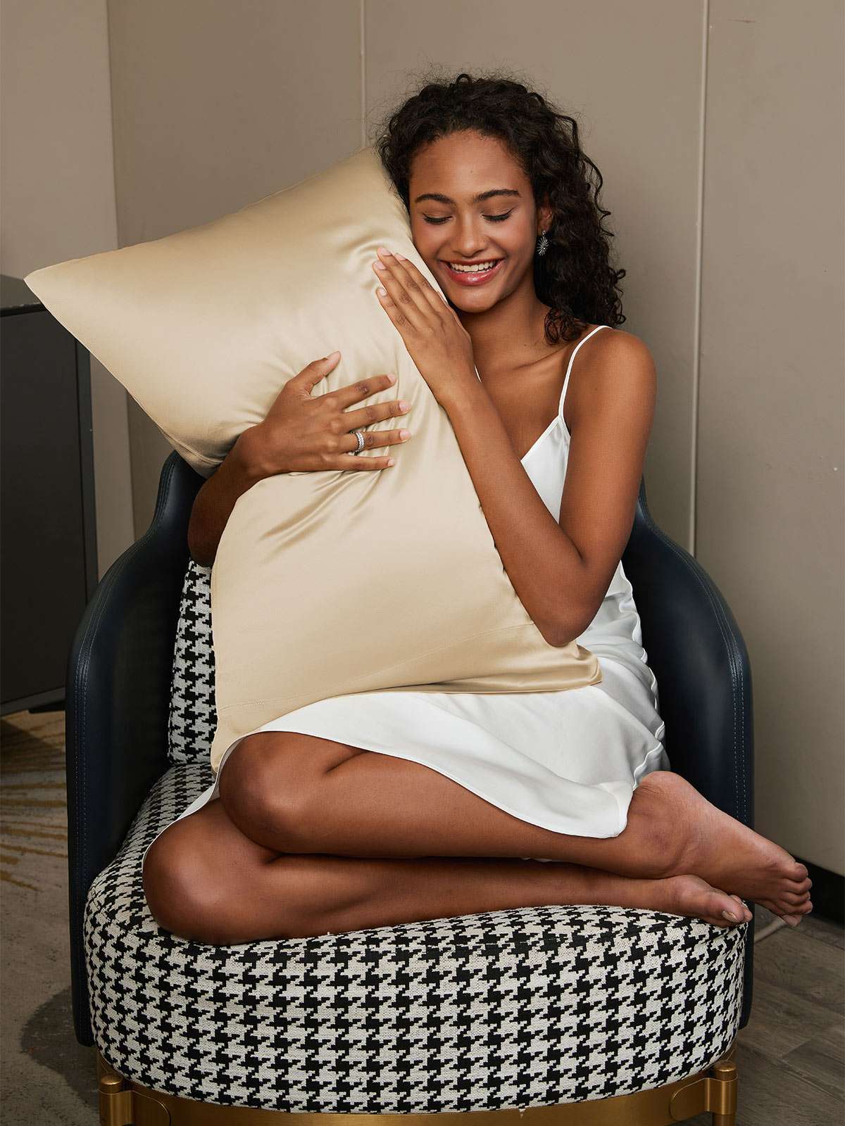 19Momme 100% Mulberry Silk Pillowcase - Hidden Zipper - Image 44