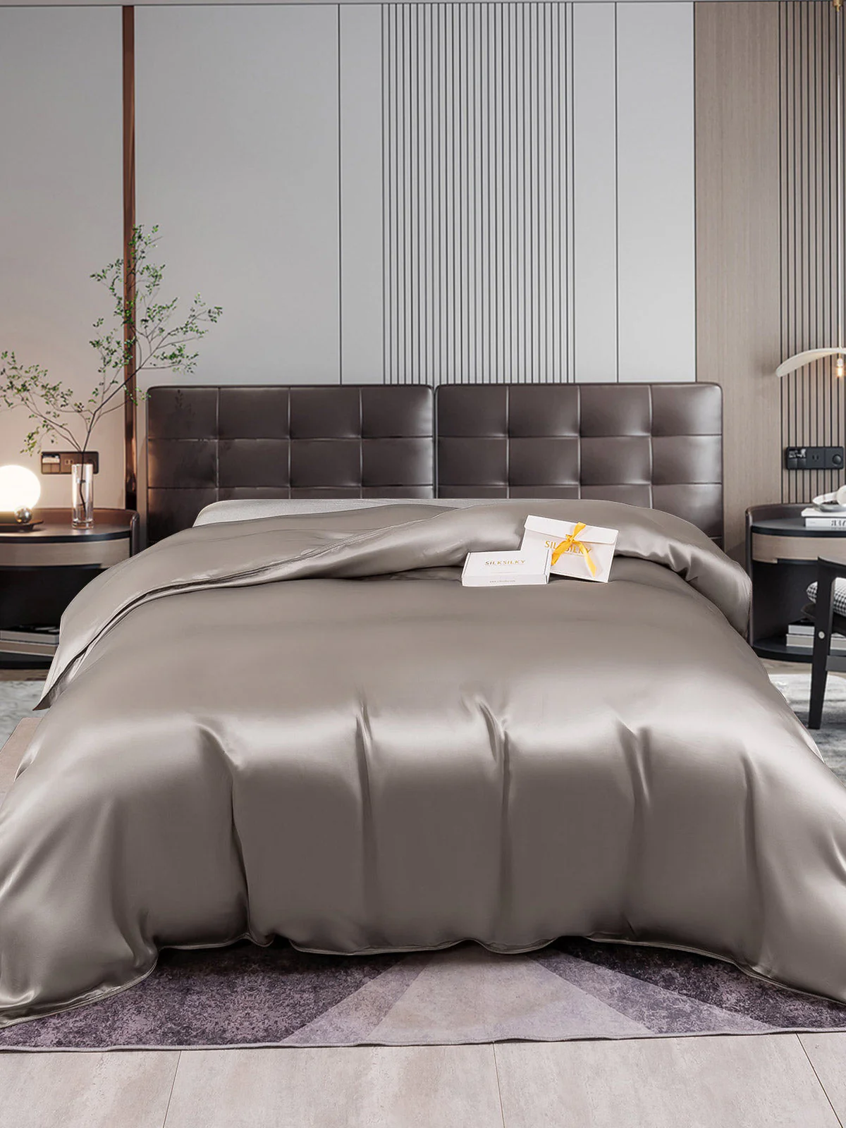 22Momme Mulberry Silk Seamless Duvet Cover - Image 23
