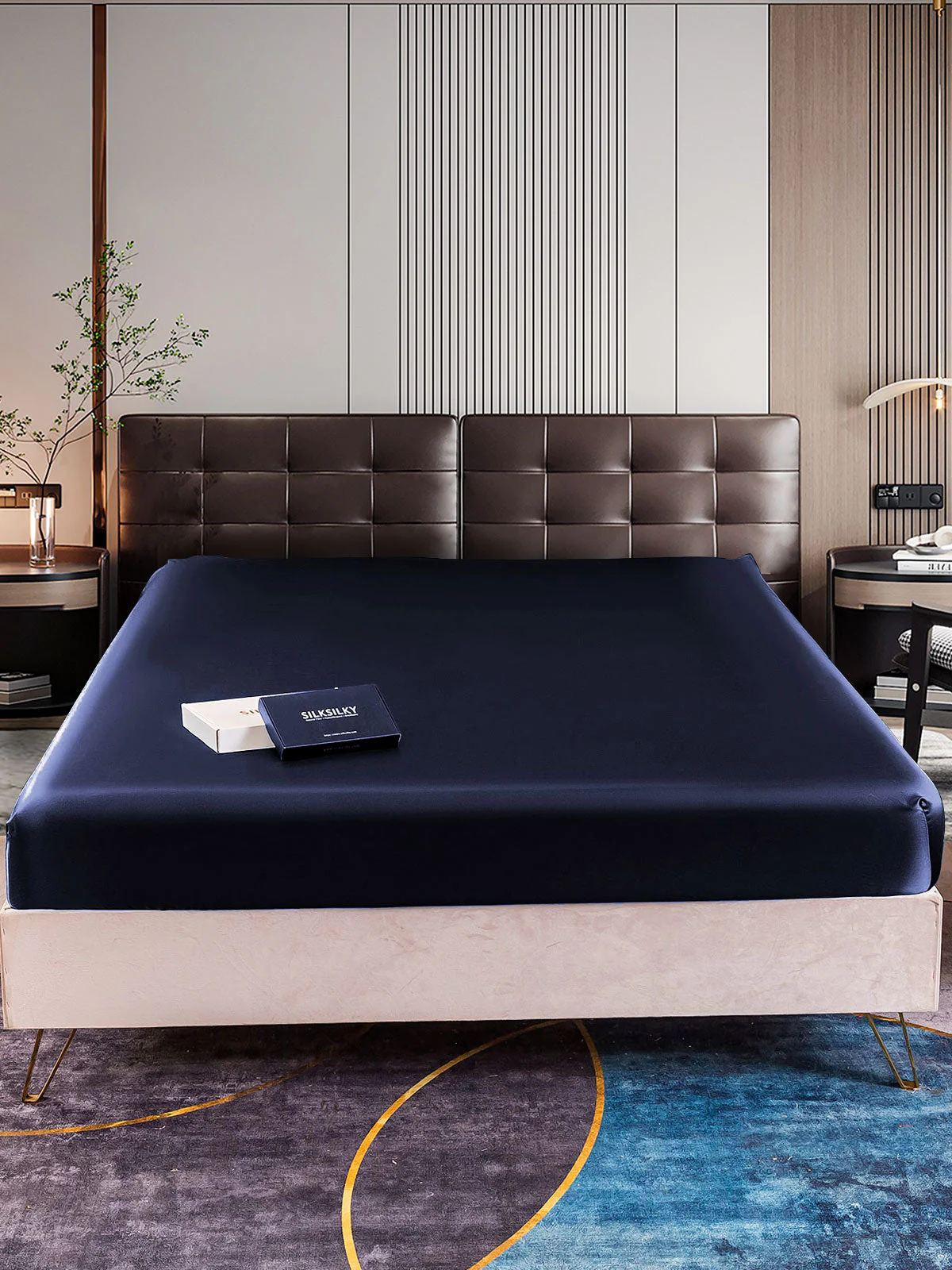 22Momme Mulberry Silk Seamless Fitted Sheet - Image 16