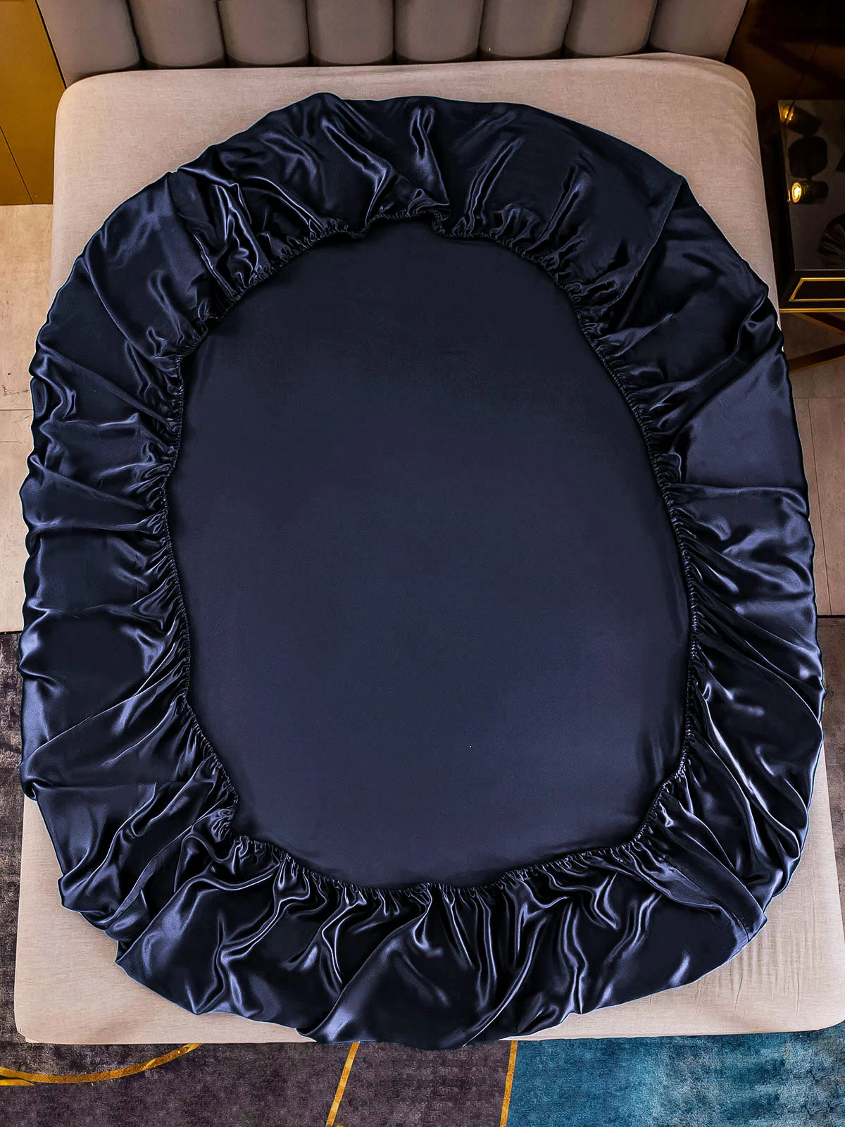 22Momme Mulberry Silk Seamless Fitted Sheet - Image 20