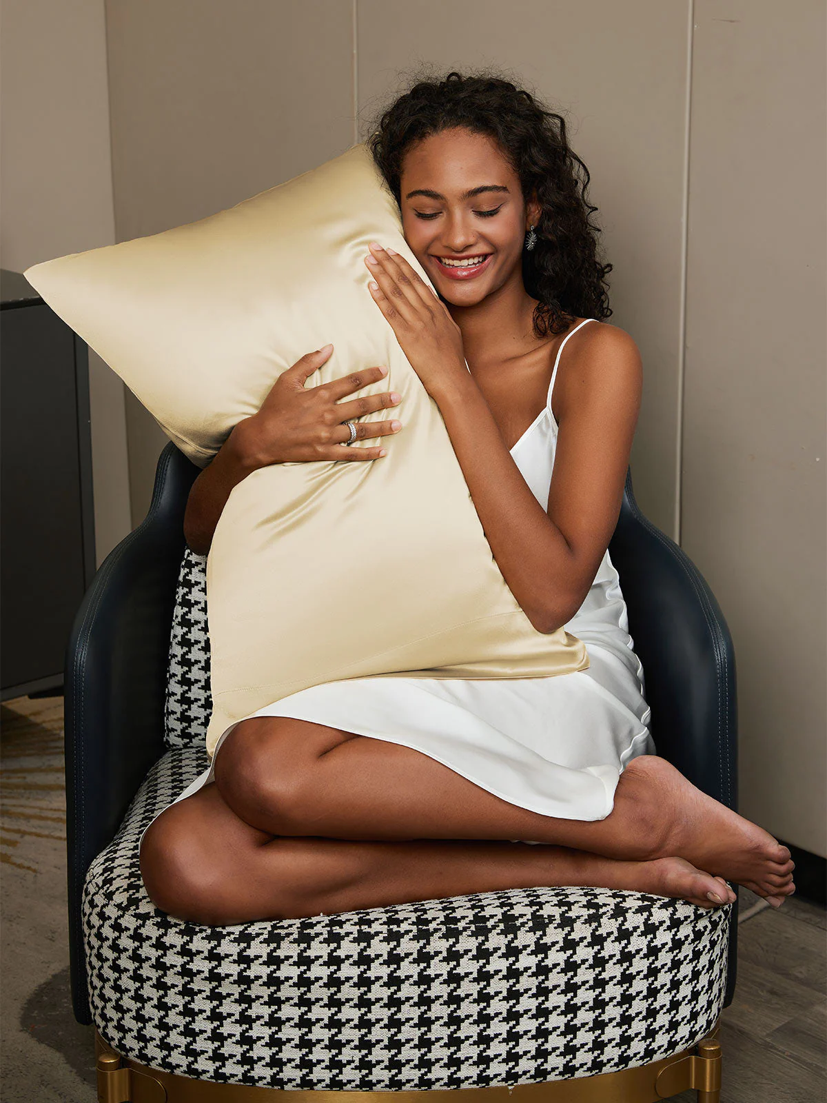 30Momme Luxurious 100% Silk Pillowcase - Hidden Zipper - Image 27