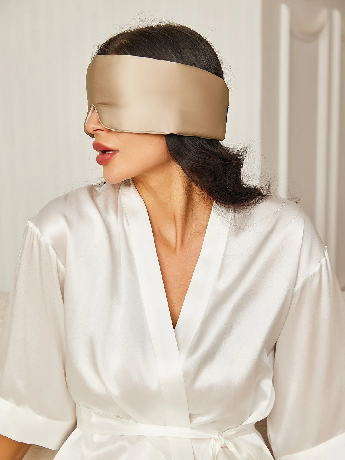 One Piece Silk Sleep Eye Mask With Velcro - Image 40