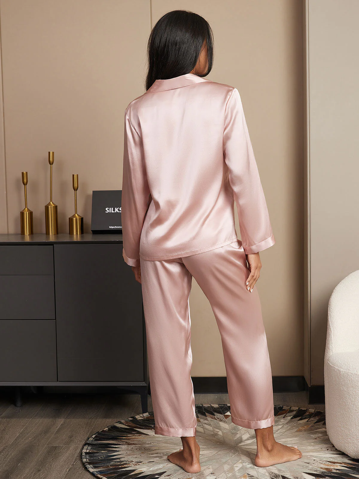 Women's Pure Silk Long Sleeve Pyjamas Set - Image 14