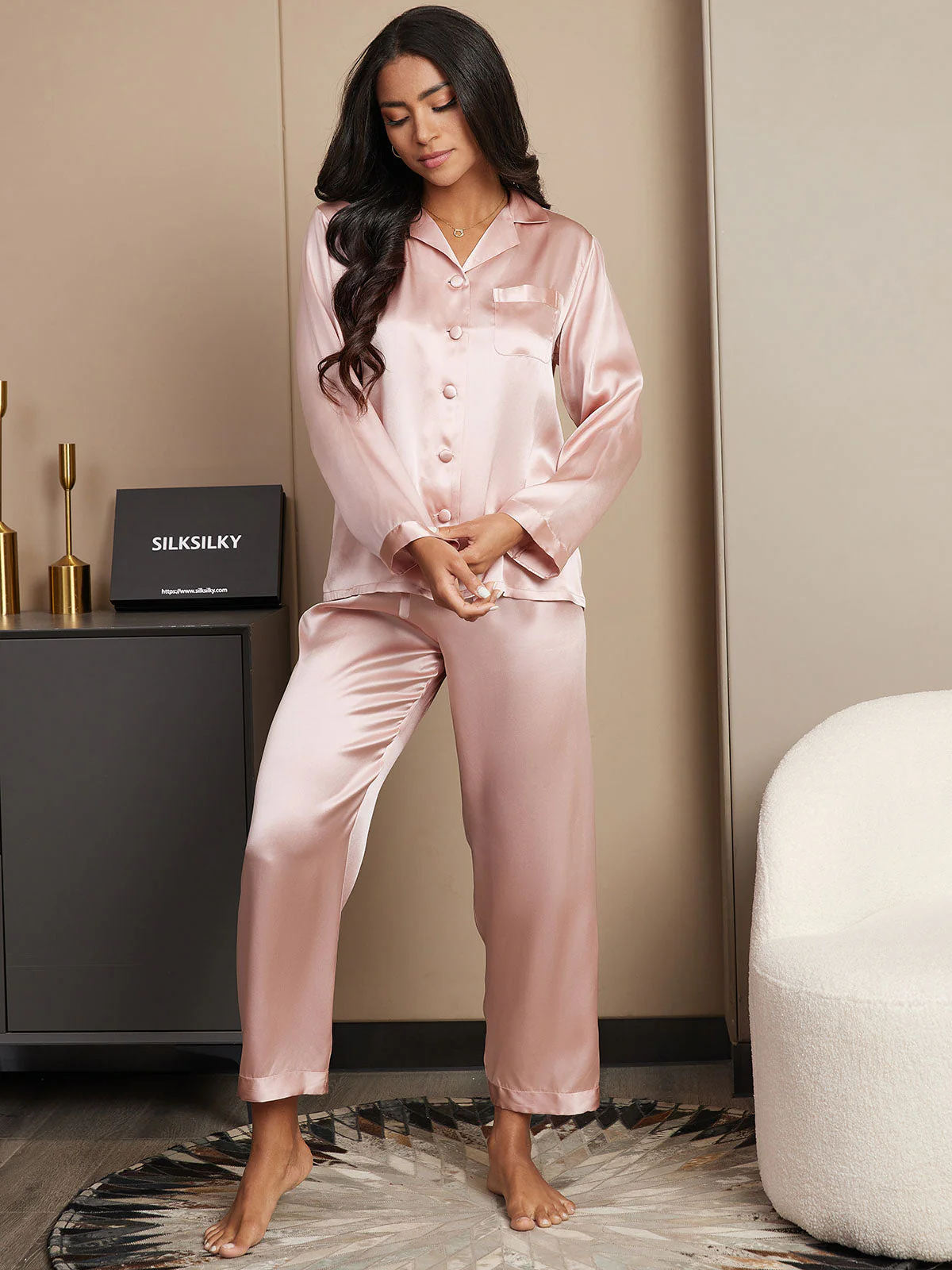 Women's Pure Silk Long Sleeve Pyjamas Set - Image 16
