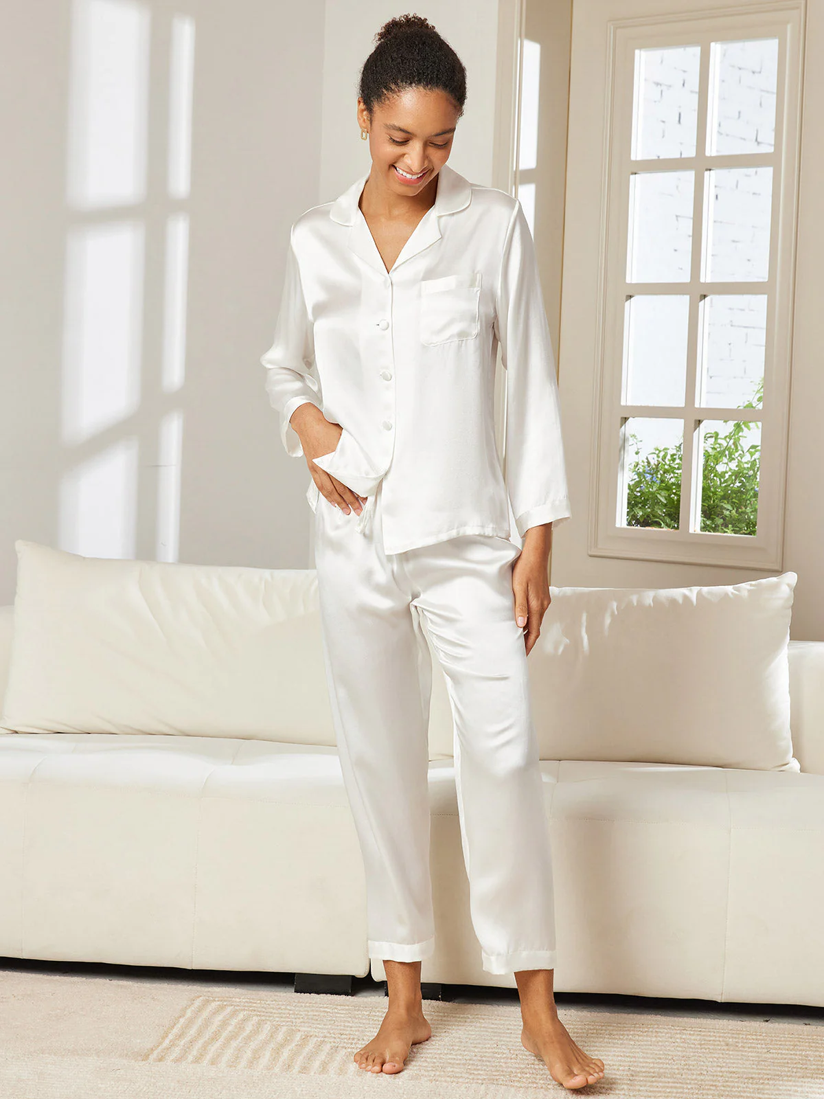 Women's Pure Silk Long Sleeve Pyjamas Set - Image 48