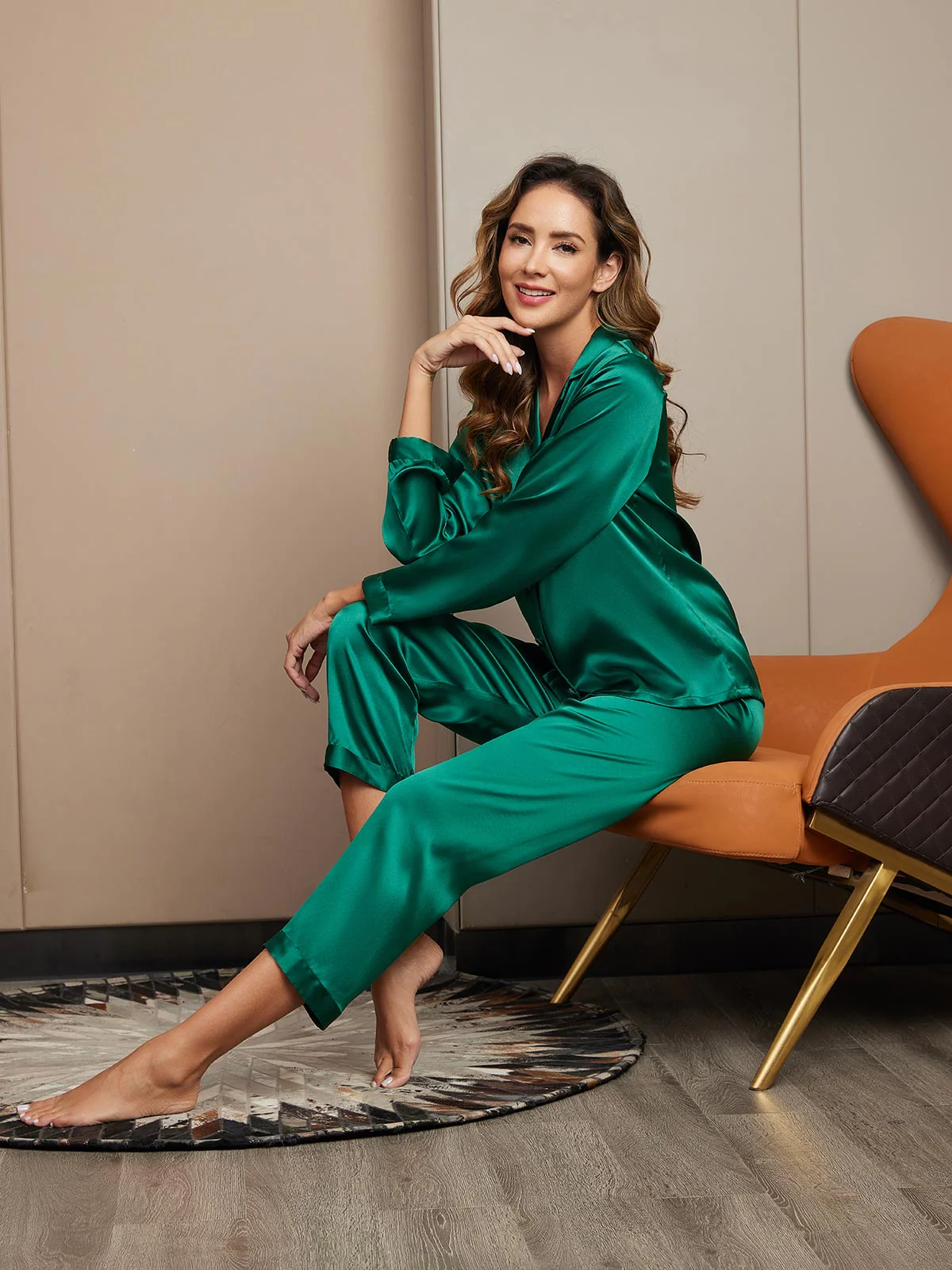 Women's Pure Silk Long Sleeve Pyjamas Set - Image 77