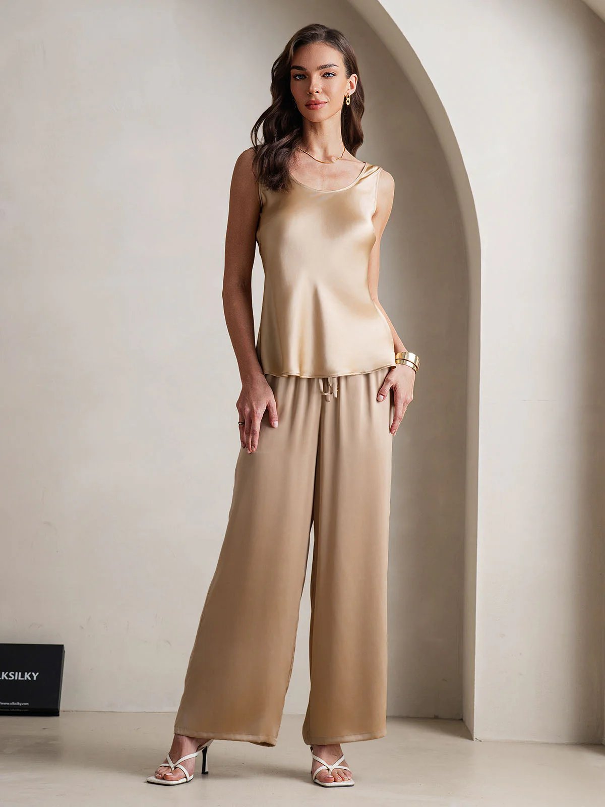 Pure Silk Sleeveless U-Neck Tank Top & Wide Leg Pants Set - Image 19
