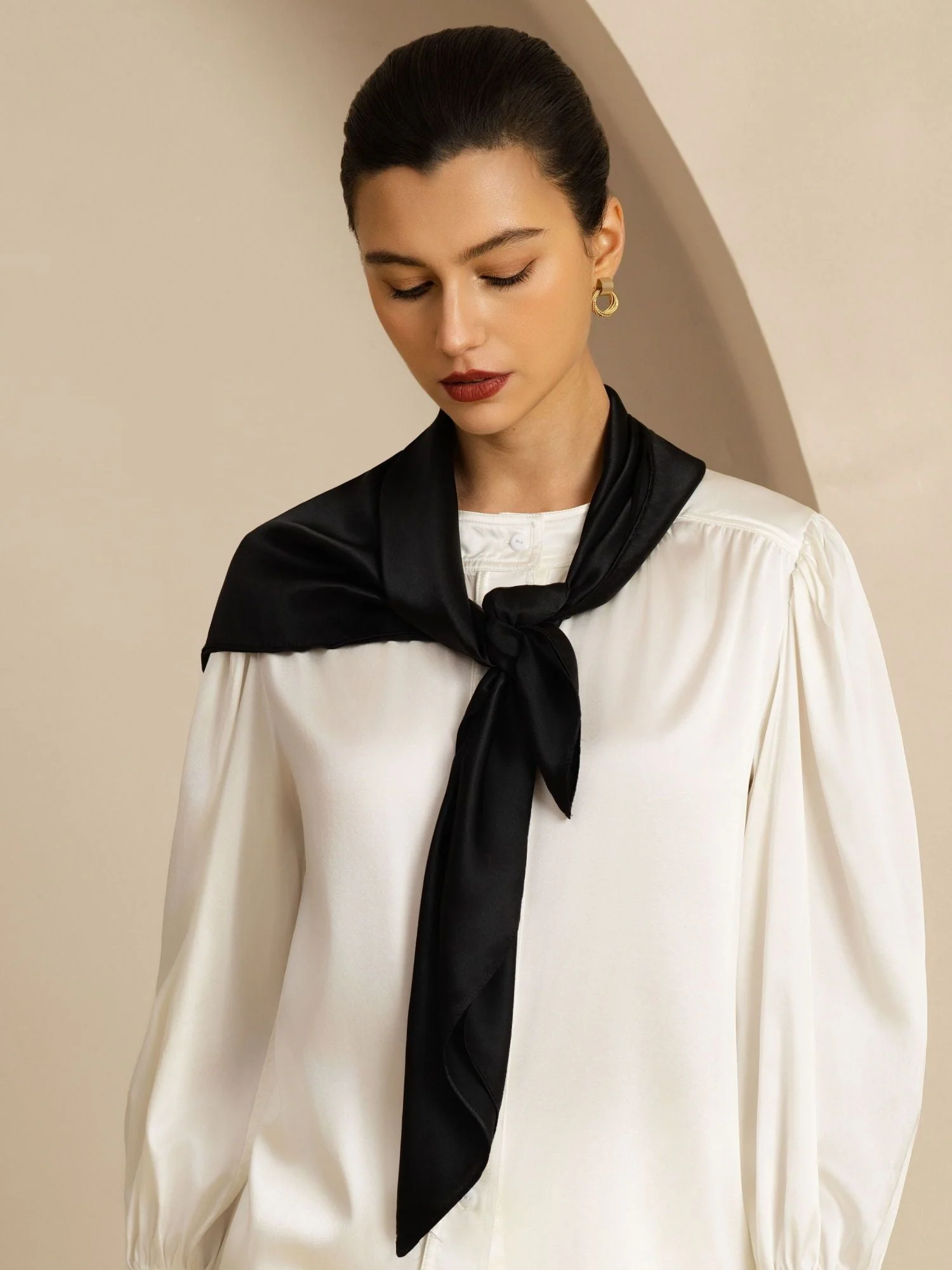 Pure Silk Classic Elegant Square Scarf - Size 90x90cm - Image 10