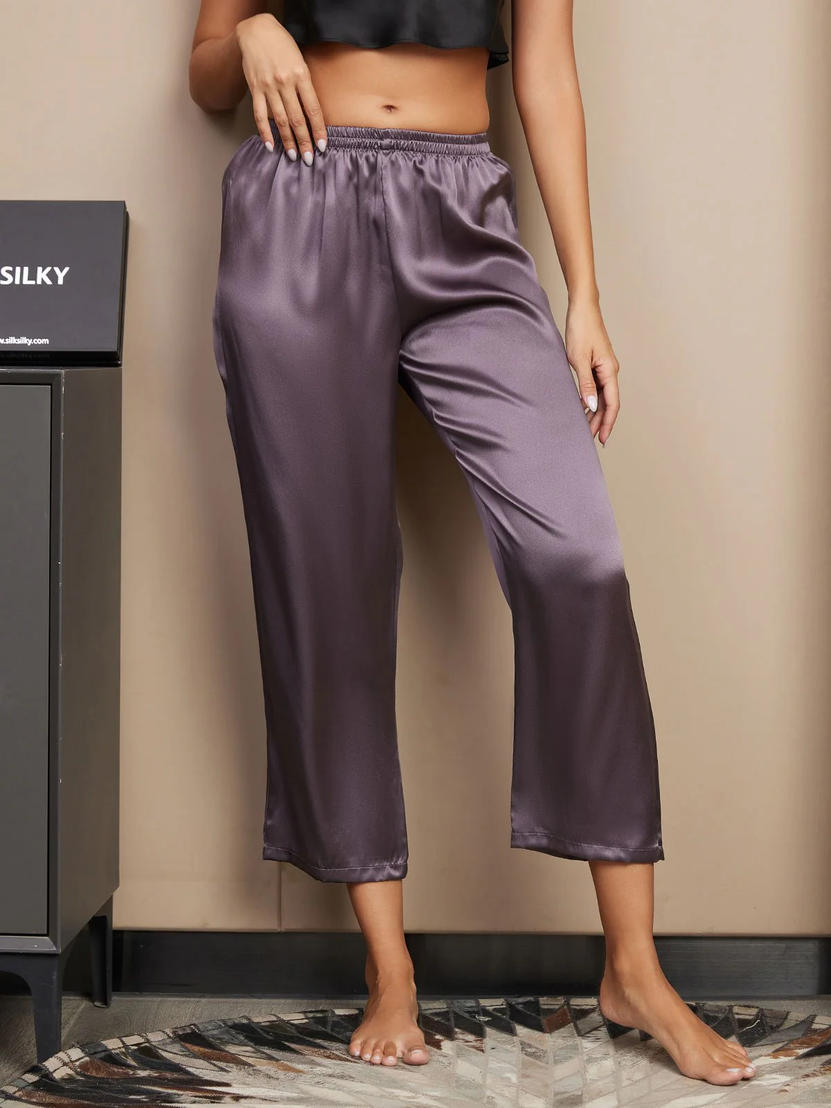 Pure Silk Classic Women's Sleep Pants - Image 10