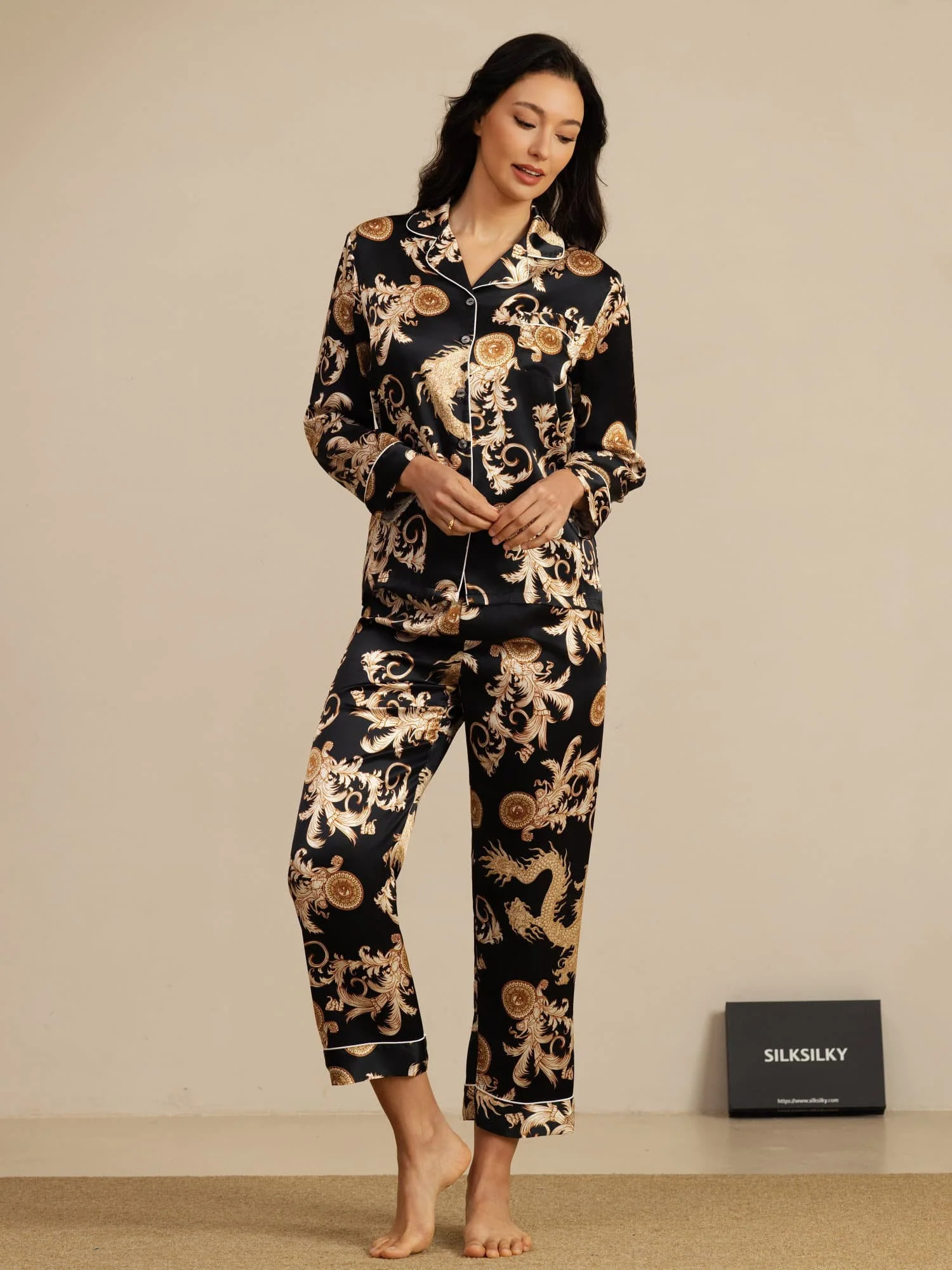 Pure Silk Dragon Print Long Sleeve Notch Collar Women's Pyjamas Set With Pants - Image 14