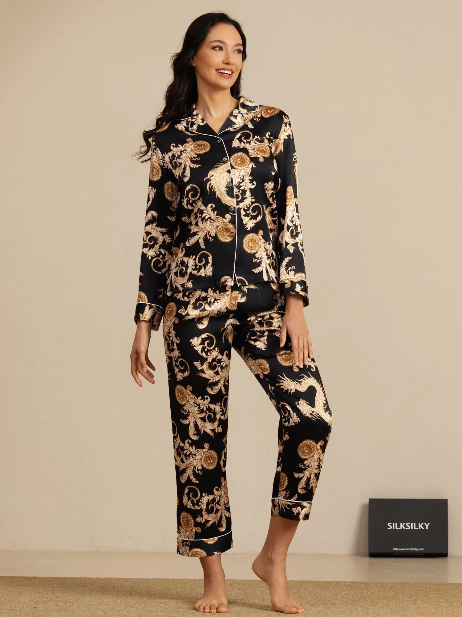 Pure Silk Dragon Print Long Sleeve Notch Collar Women's Pyjamas Set With Pants - Image 9