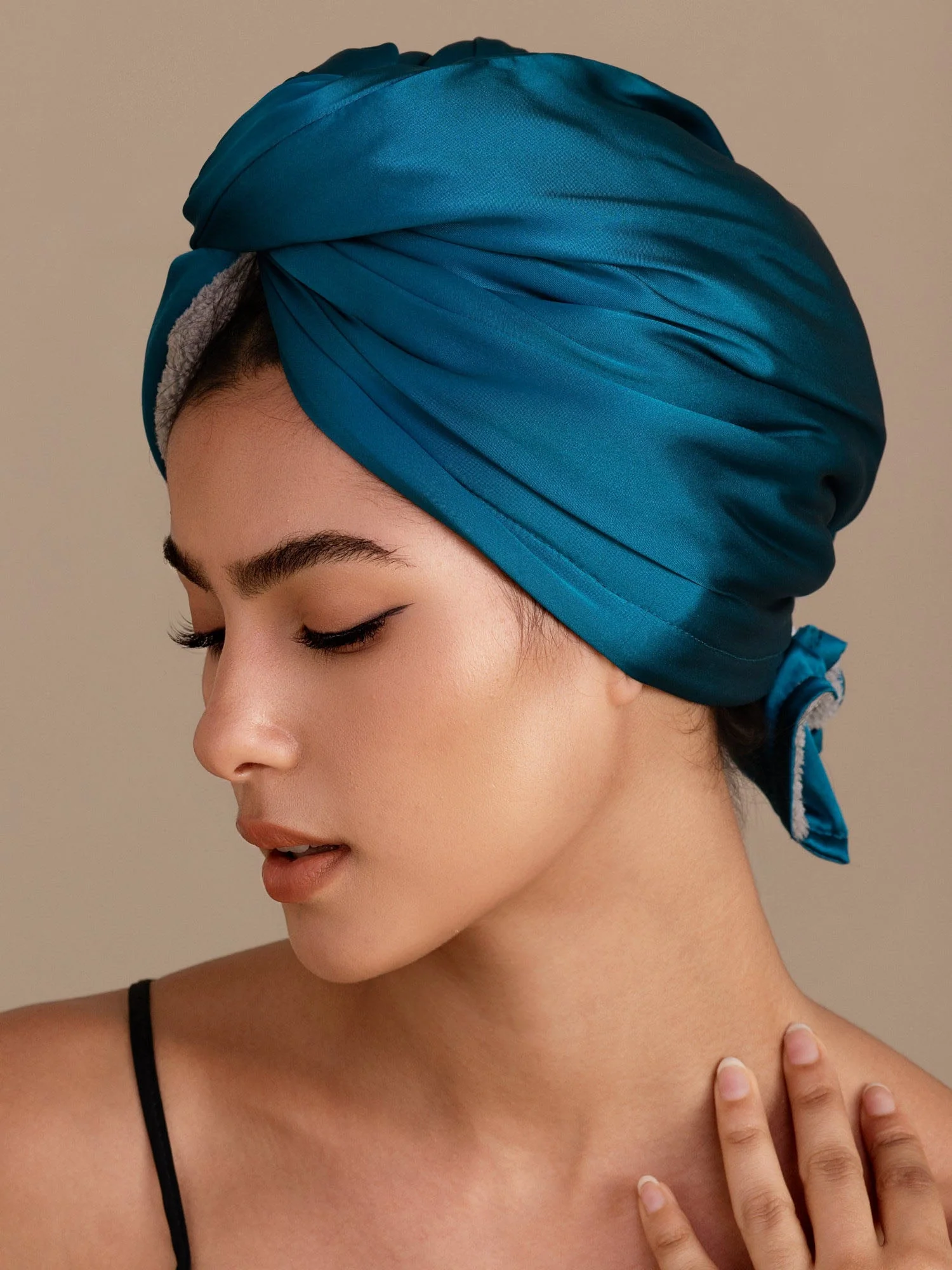 100% Mulberry Silk Double-Sided Hair Towel Wrap – Quick Dry, Frizz Free & Gentle on Hair - Image 18