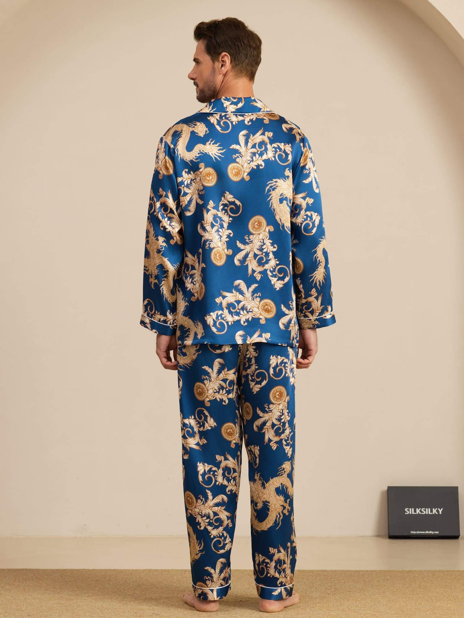 Pure Silk Men's Dragon Print Long Sleeve Notch Collar Pajamas Set - Image 2
