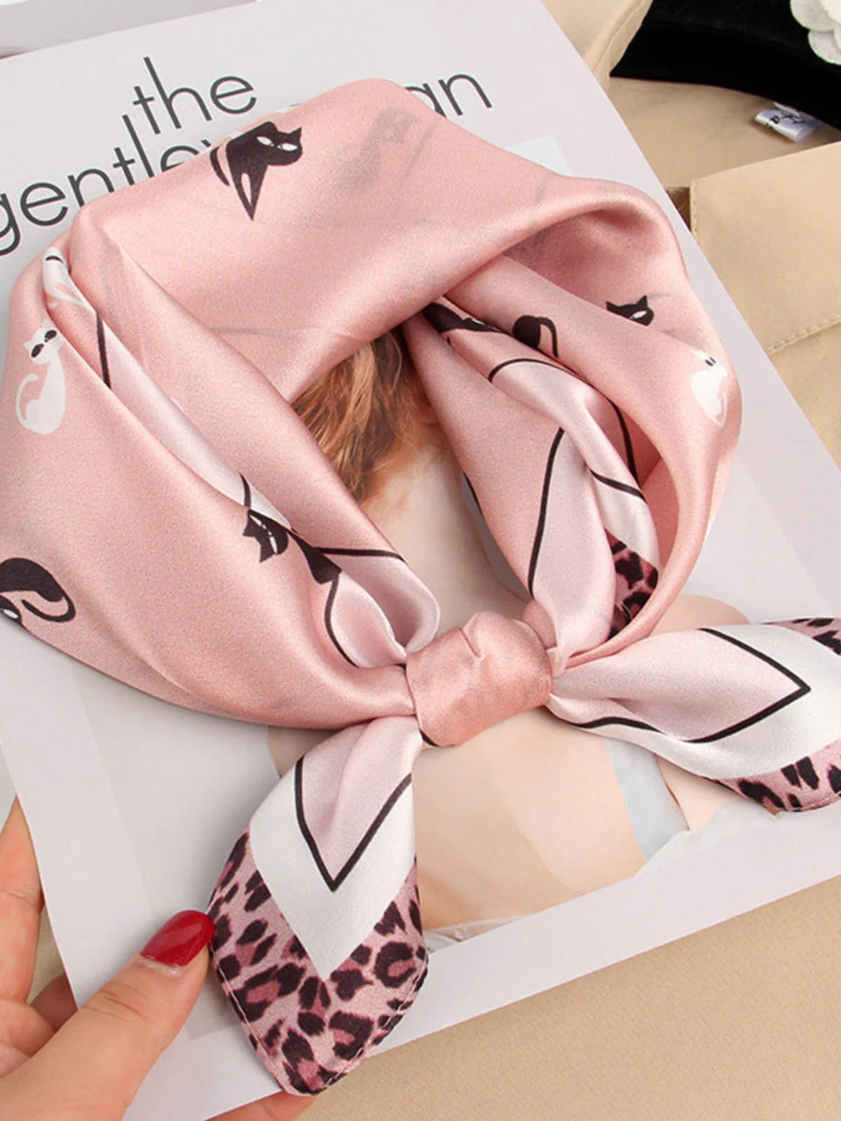 100% Mulberry Silk Printed Designer Square Scarf 53x53cm/21 - Image 3