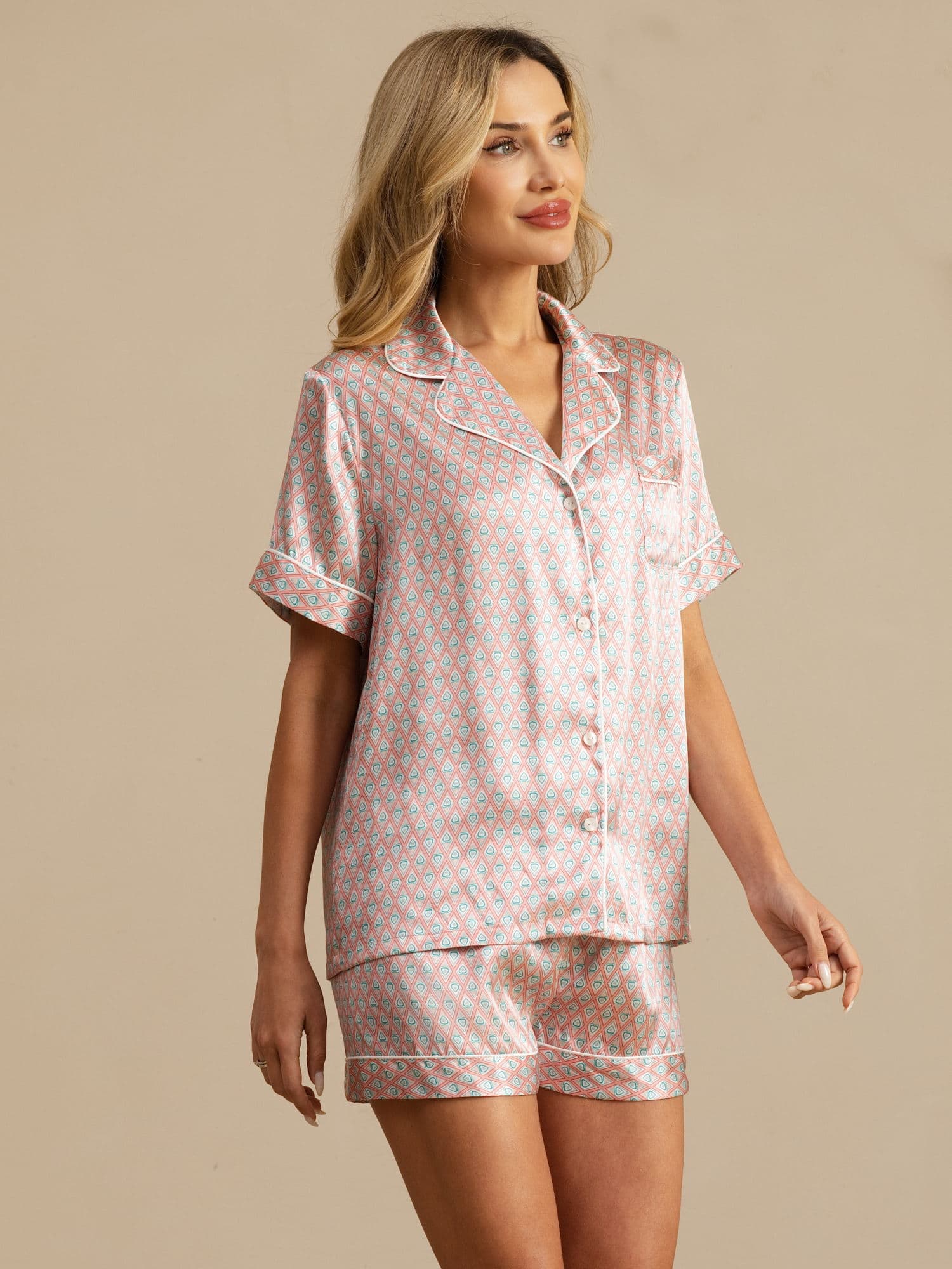 Pure Silk Geometric Print Short Sleeve Notch Collar Women's Pyjamas Set With Shorts - Image 9