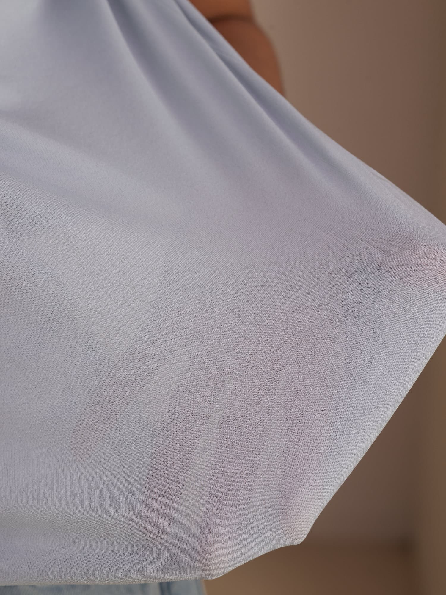 Pure Silk V Neck Short-Sleeve Snag-Resistant Women's T-Shirt - Image 14