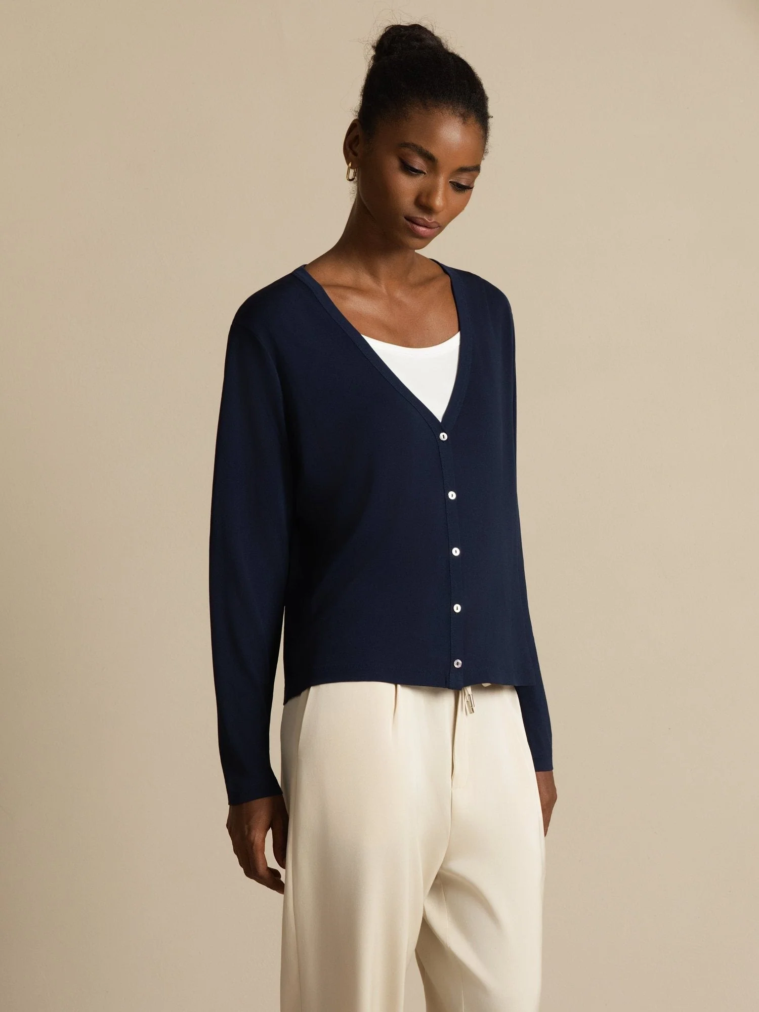 Pure Silk Women's V-Neck Long Sleeve Basic Cardigan