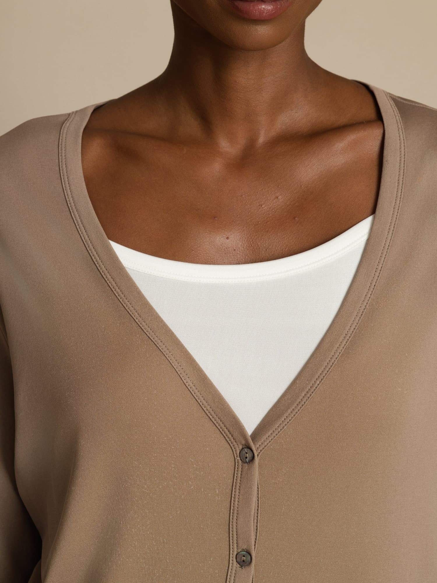 Pure Silk Women's V-Neck Long Sleeve Basic Cardigan - Image 20