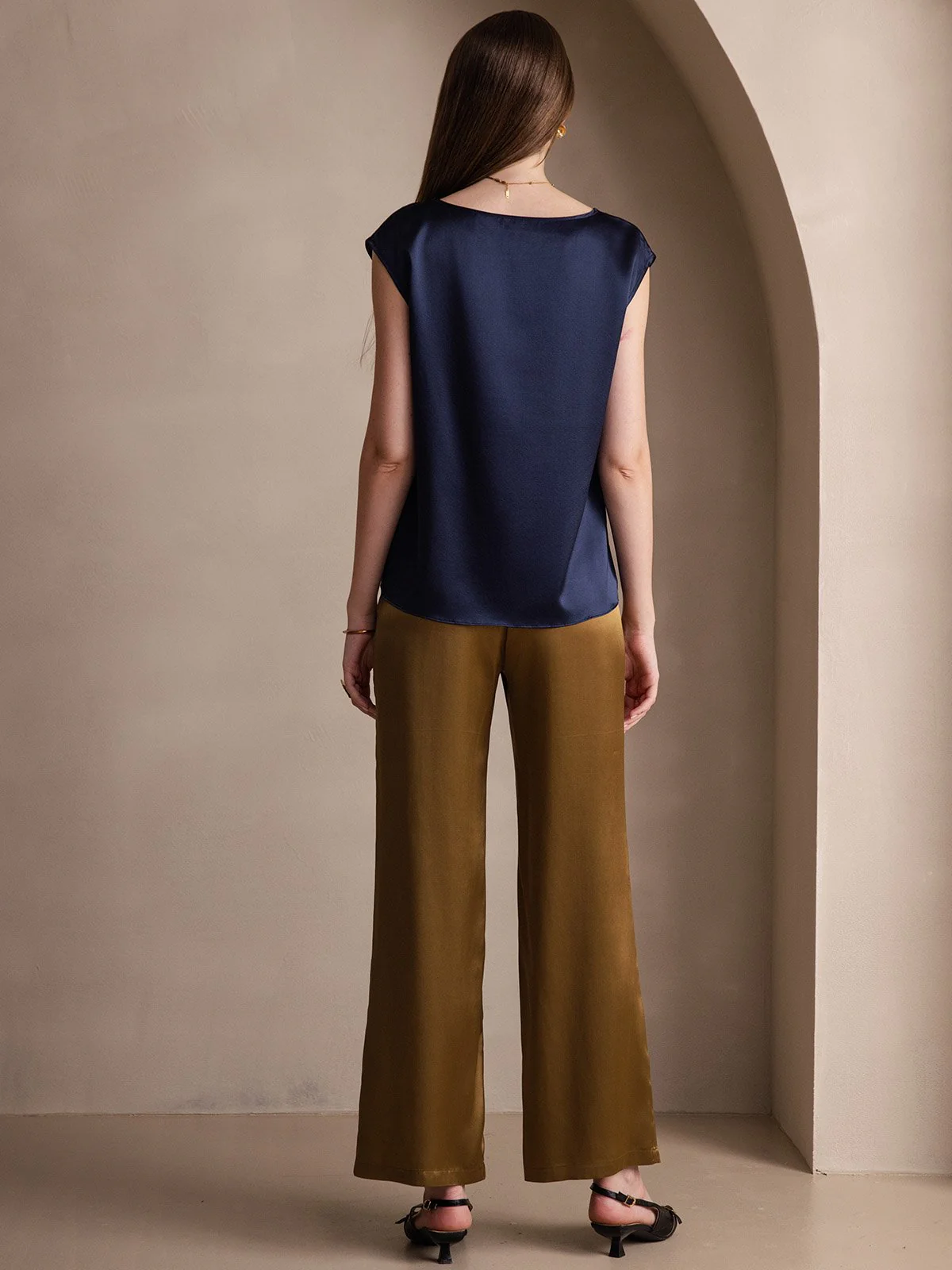 19Momme Women's Silk Cap Sleeve Round Neck Top - Image 31