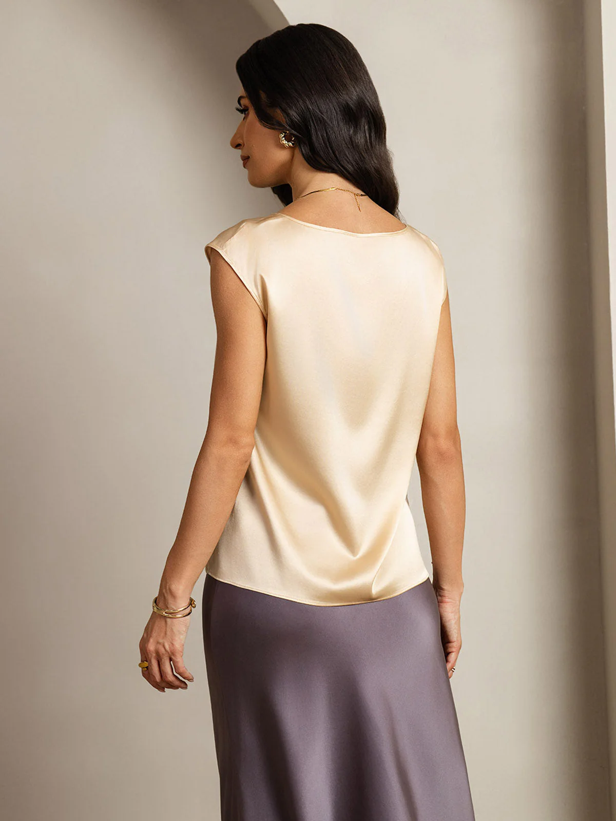 19Momme Women's Silk Cap Sleeve Round Neck Top - Image 43