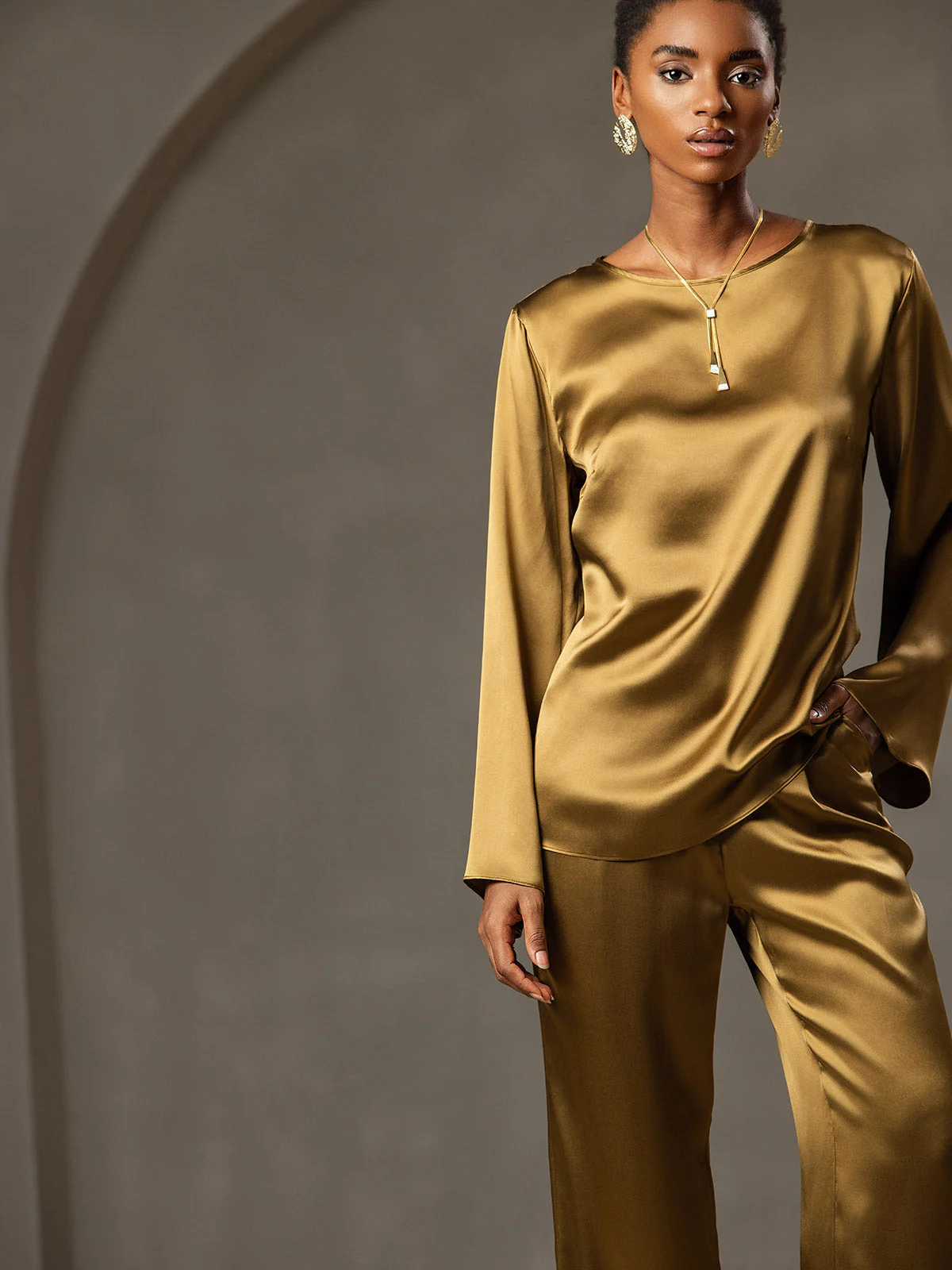 19Momme Silk Bell Sleeve Boat Neck Women's Top - Image 12