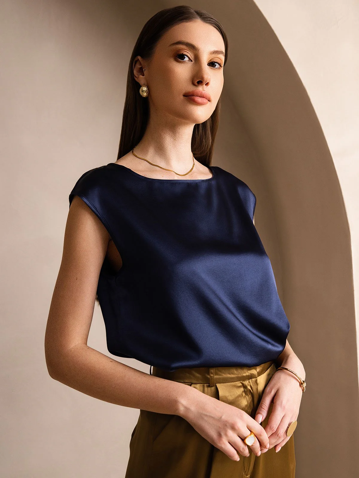 19Momme Silk Cap Sleeve Round Neck Women's Top - Image 19