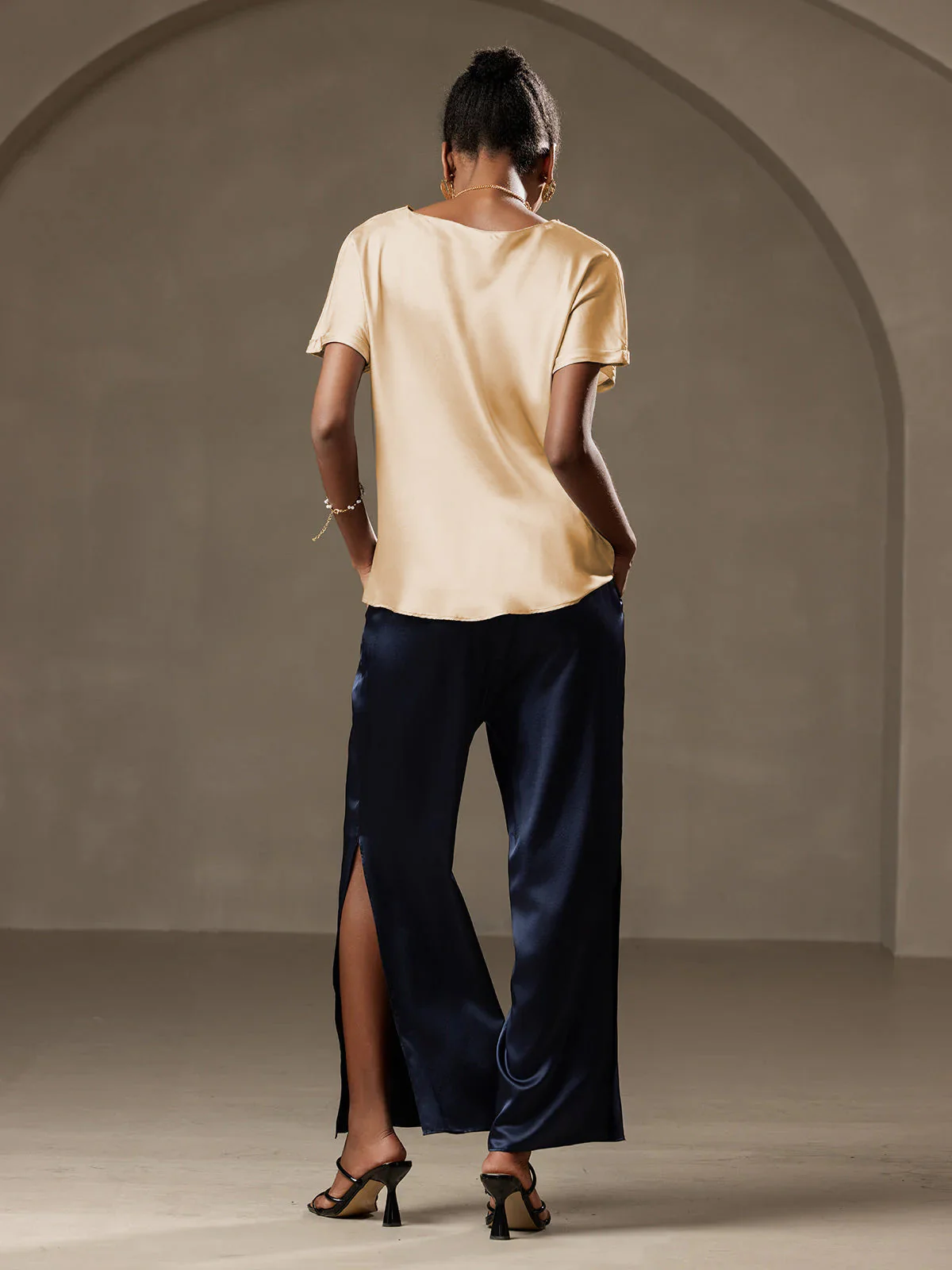 19Momme Silk Short Sleeve Boat Neck Women's T-Shirt - Image 56