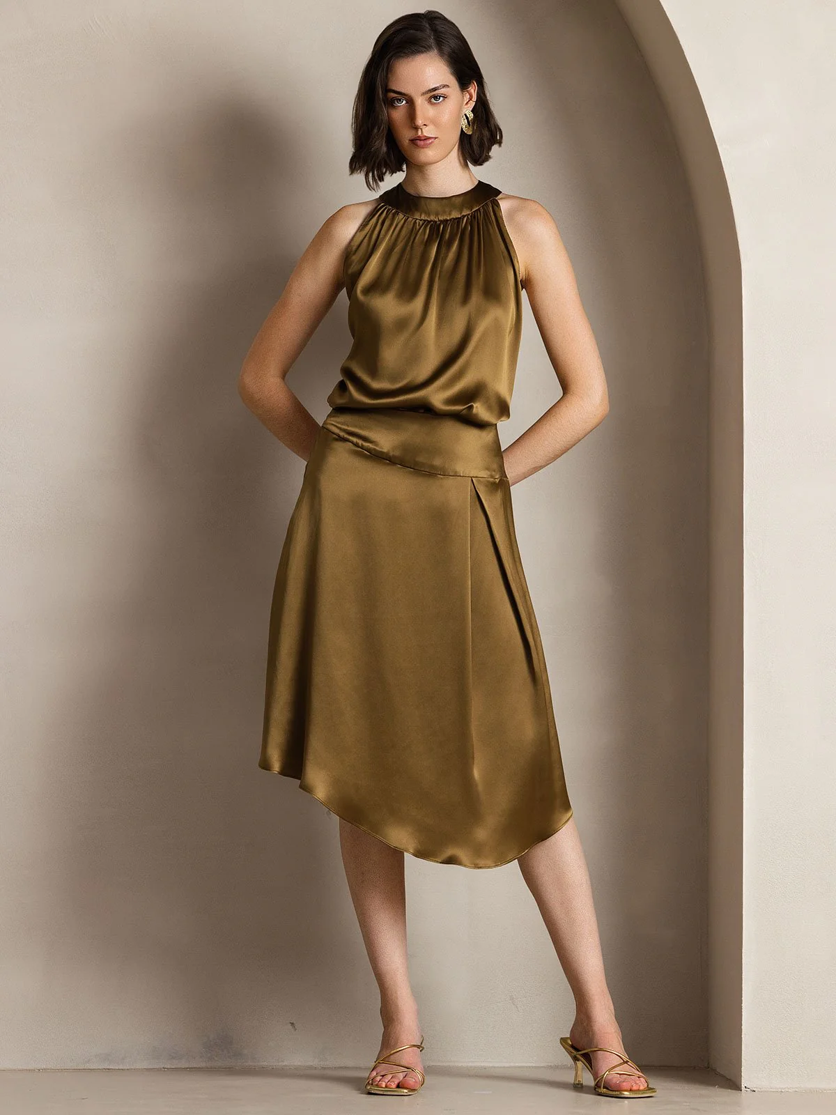 19Momme Silk Sleeveless Halter Neck Women's Top - Image 34