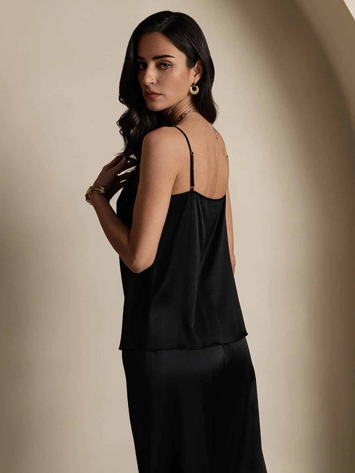 19Momme Silk Spaghetti Strap Round Neck Camisoles - Image 11