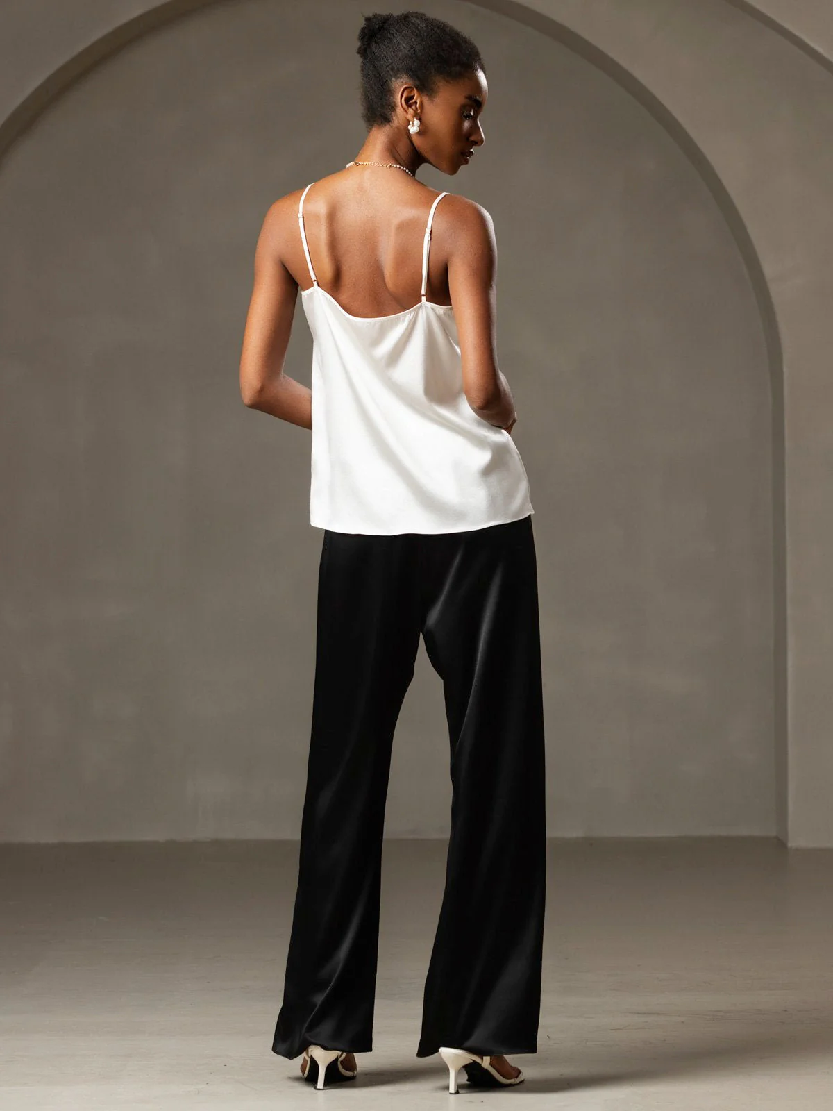 19Momme Silk Spaghetti Strap Camisoles - Image 19