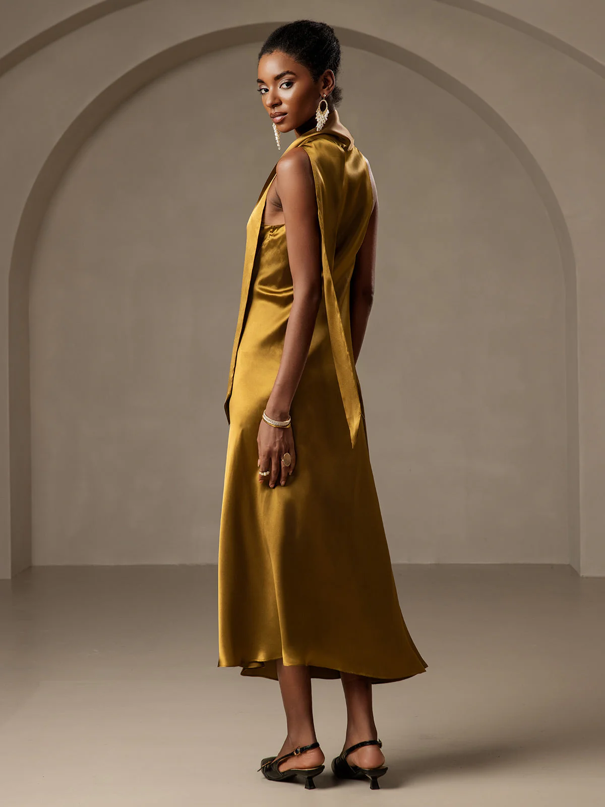19Momme Silk Sleeveless Tie Neck Midi Dress - Image 44