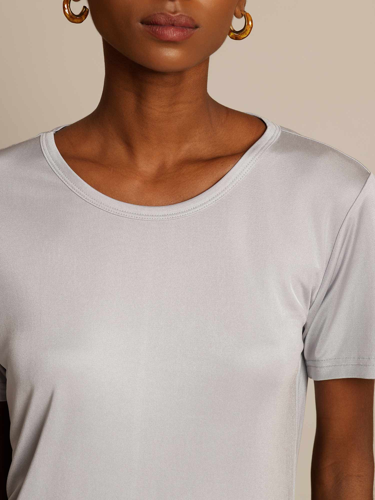 Pure Silk Short Sleeve Women's T-Shirt - Image 4