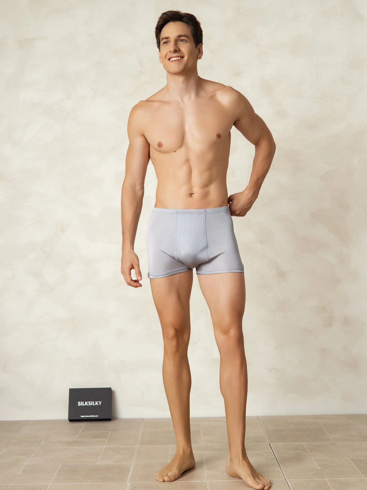 Pure Silk Men‘s Boxers Underwear - Image 8