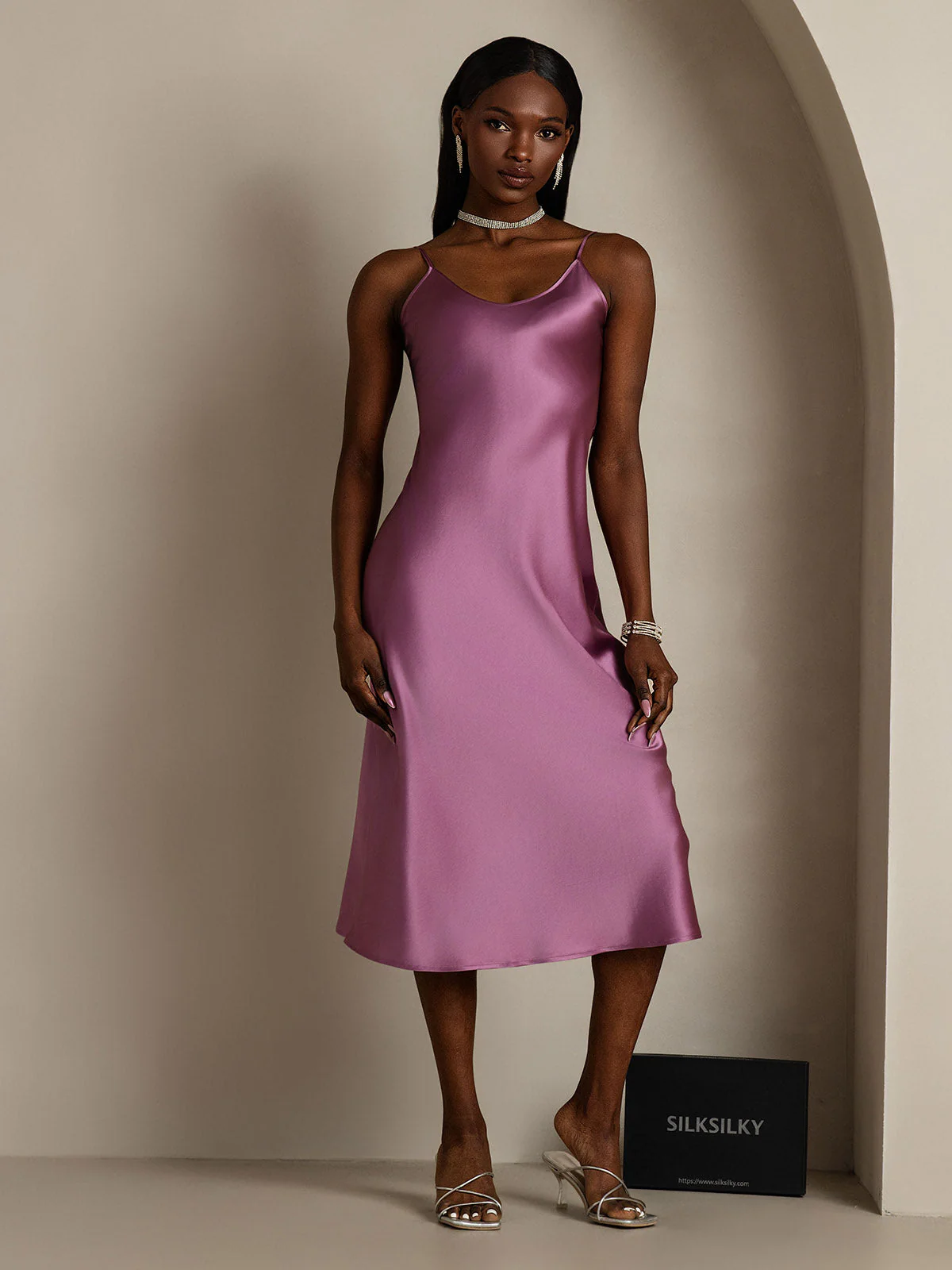 Women's Pure Silk Spaghetti Strap V-neck Midi Nightdress - Image 68
