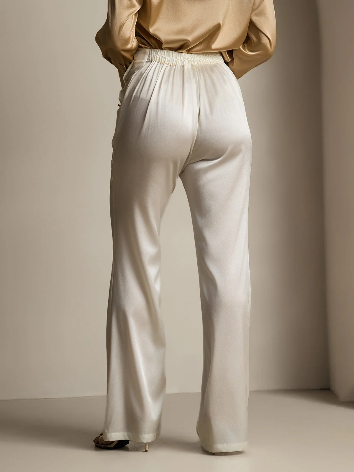 Clearance - 19Momme Silk High Waist Straight Fit Women's Pants with Back Elastic Waist Design - Image 2