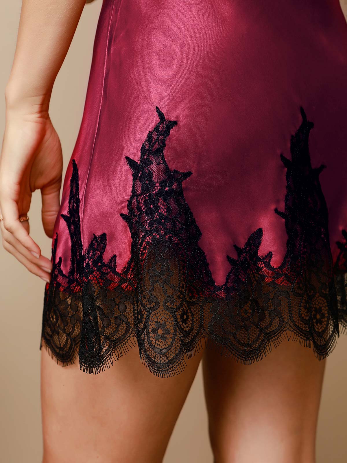 Pure Silk Spaghetti strap V-neck Short Nightdress - Image 20