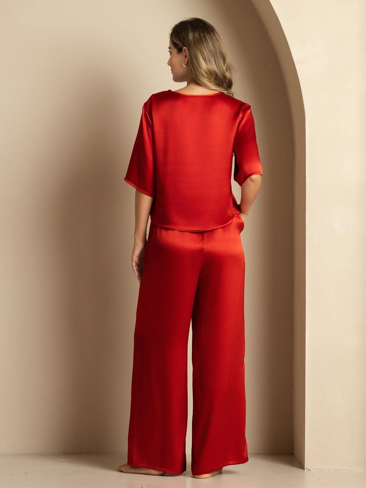 Women's Pure Silk Half Sleeve Round Neck Pyjamas Set - Image 53
