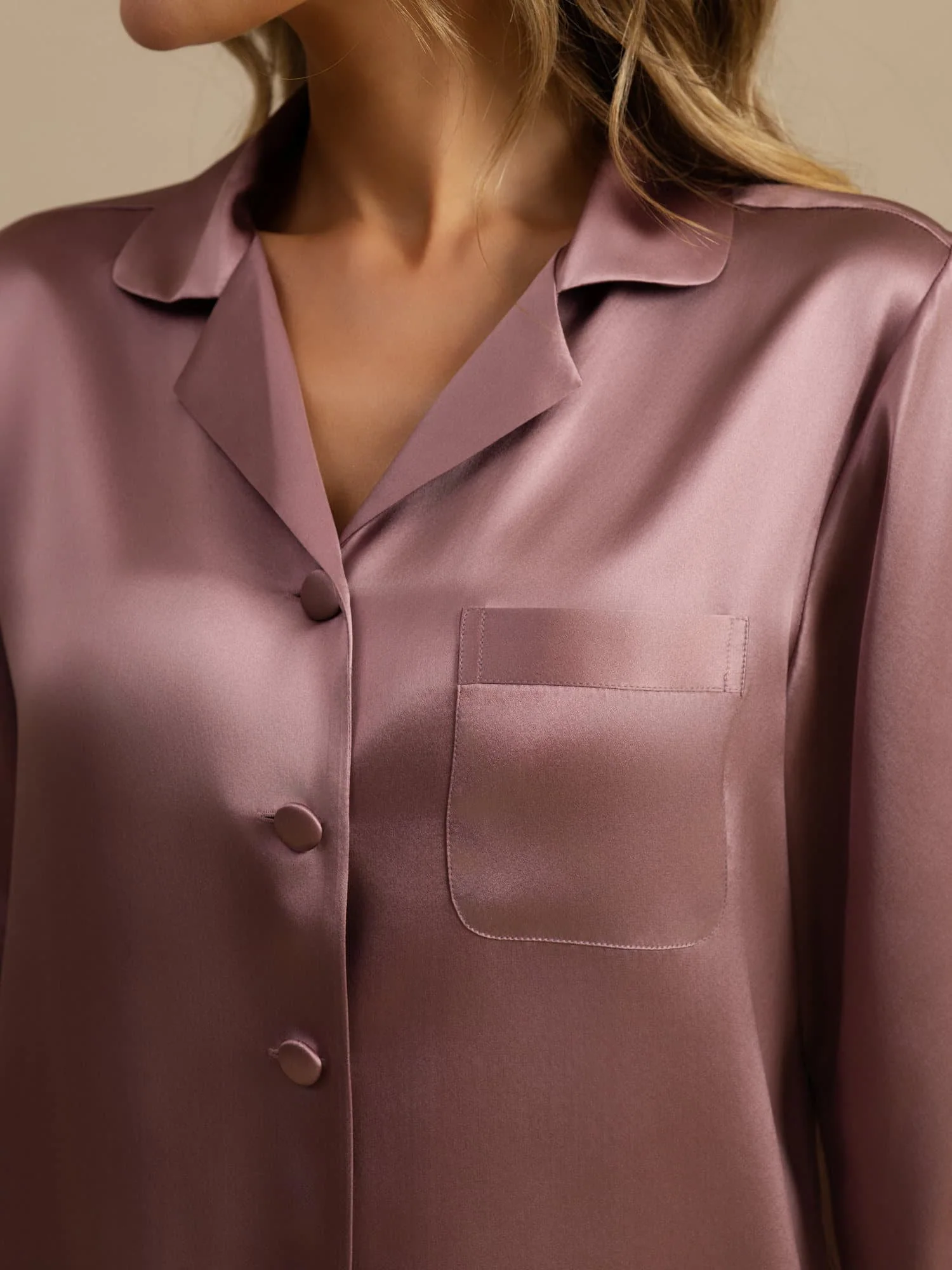 Pure Silk Long Sleeve Women's Pyjamas Set - Image 56