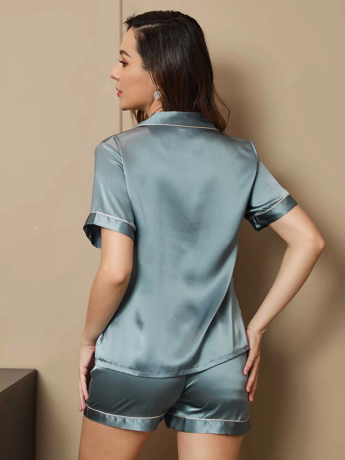 Pure Silk Short Sleeve Notch Collar Above the Knee Women's Pyjamas Set - Image 16