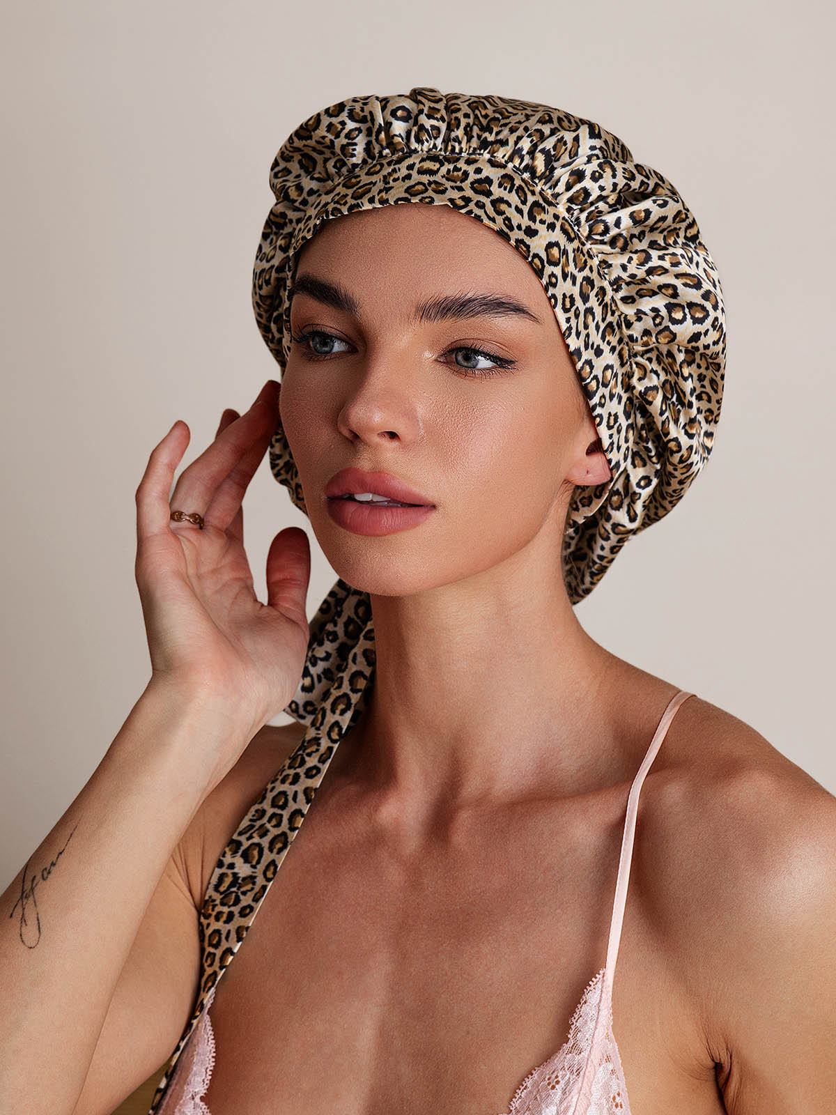 Women's 100% Mulberry Silk Bonnet with Long Ribbons - Image 23